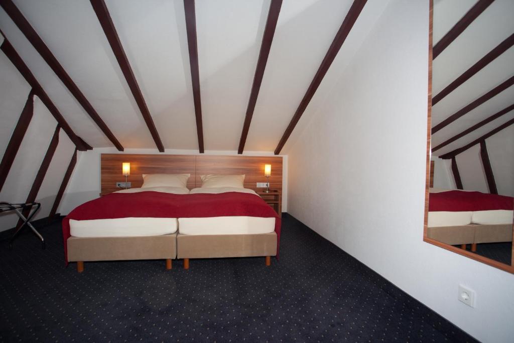 Hotel Knaus am Hafen Uhldingen-Mühlhofen Zimmer foto