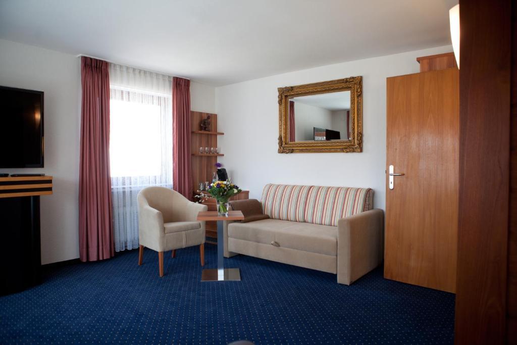 Hotel Knaus am Hafen Uhldingen-Mühlhofen Zimmer foto